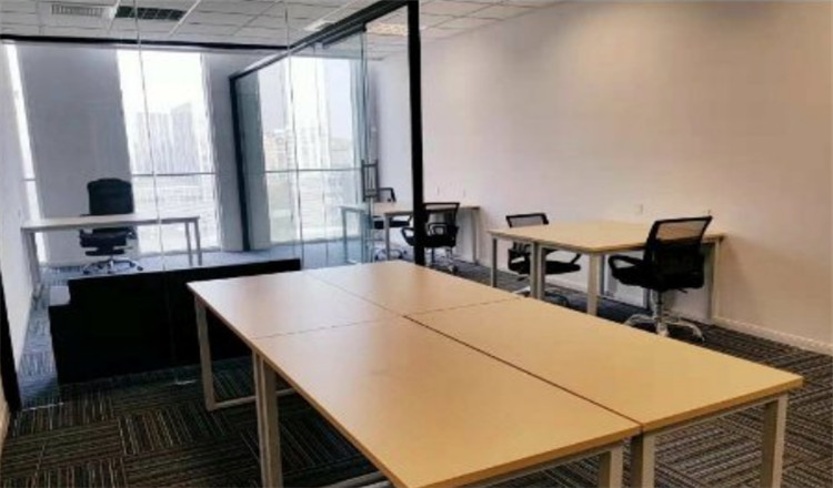  花旗集团大厦（一线江景，精装全配）低区精装修带家具