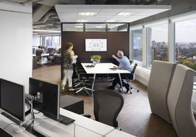 办公室装修怎样解决空间小的问题？