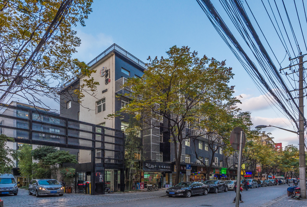上海长宁中山公园区域5大楼盘出租概览，投资办公首选之地