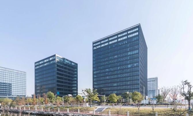 上海中建锦绣天地：融合自然与人文，打造城市中的世外桃源