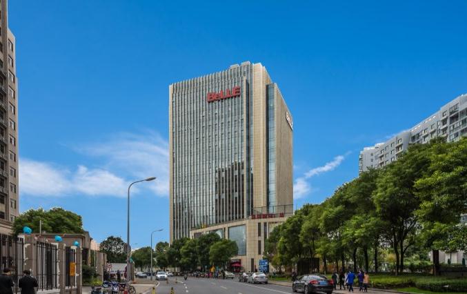 旭兆空间（百丽国际广场）：徐汇商务新地标，甲级写字楼典范