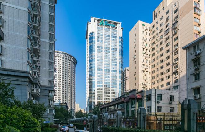 上海嘉汇国际广场：徐家汇CBD核心，国际商务氛围浓厚