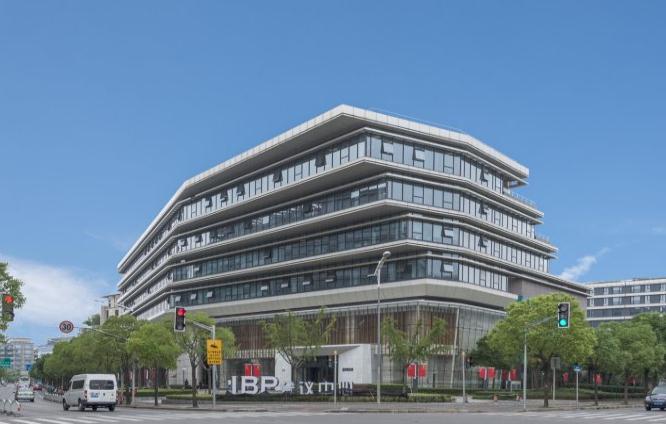 上海长宁区虹桥临空经济示范区/东虹桥4-5元/天写字楼招商全解析