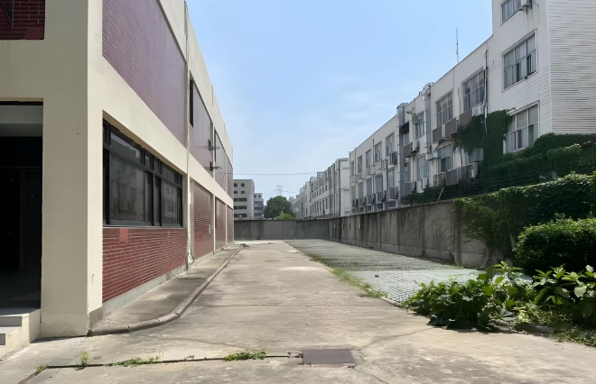 上海浦东新区出售独栋：浦东外高桥核心，独院独栋双层厂房写字楼登场