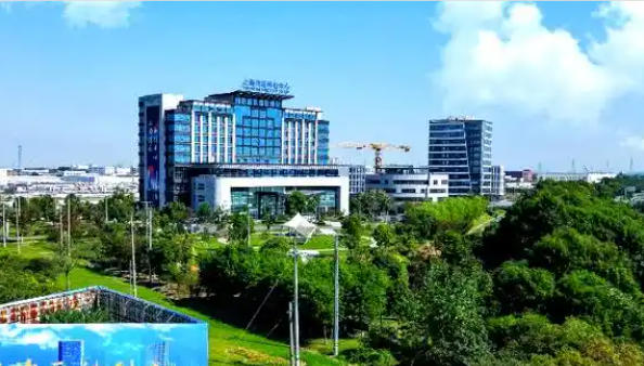 关于印发《金山区坚持对标改革持续优化营商环境行动方案》的通知
