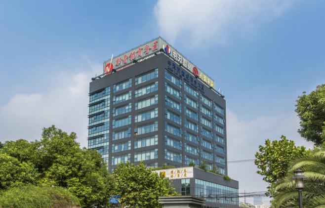 上海普陀区中天新世纪大厦办公写字楼招商租赁综合评估报告：企业选址决策深度分析