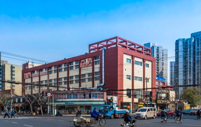 上海徐汇区鸿洋创意园招商中心招商租赁综合评估报告：企业选址决策深度分析