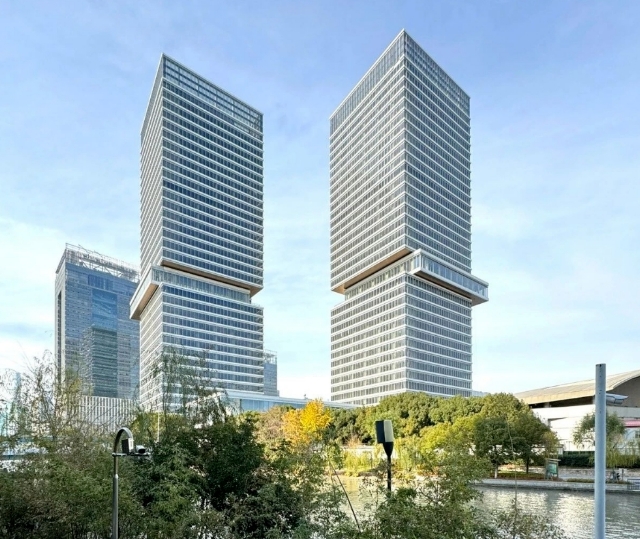 上海浦东新区保利浦开金融中心招商中心招商租赁综合评估报告：企业选址决策深度分析