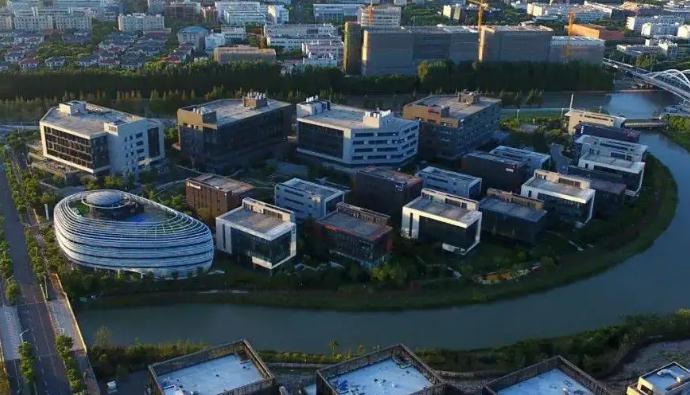 上海市浦东新区张江机器人谷招商中心招商租赁综合评估报告：企业选址决策深度分析